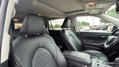 2024 Toyota Highlander XLE