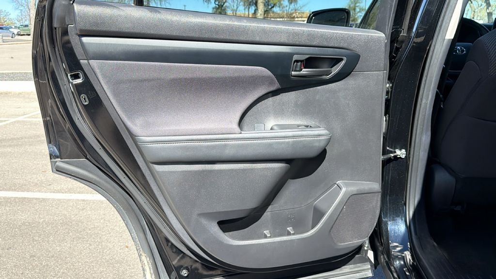 2025 Toyota Highlander Limited