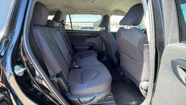 2025 Toyota Highlander LE