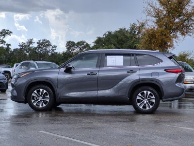 2023 Toyota Highlander XLE