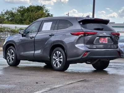 2023 Toyota Highlander XLE