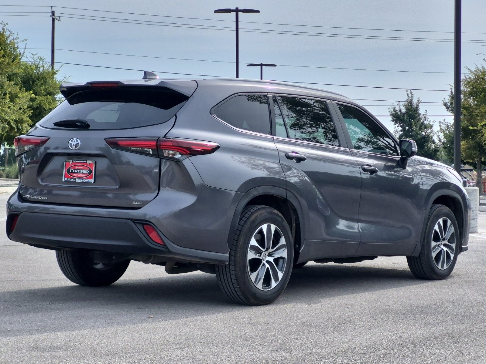 2024 Toyota Highlander XLE