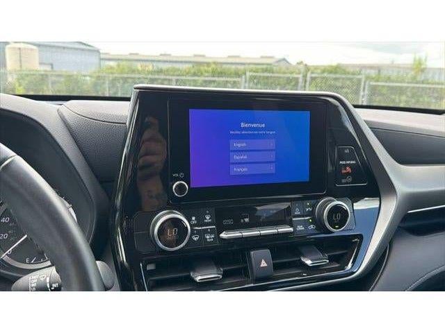 2025 Toyota Highlander LE