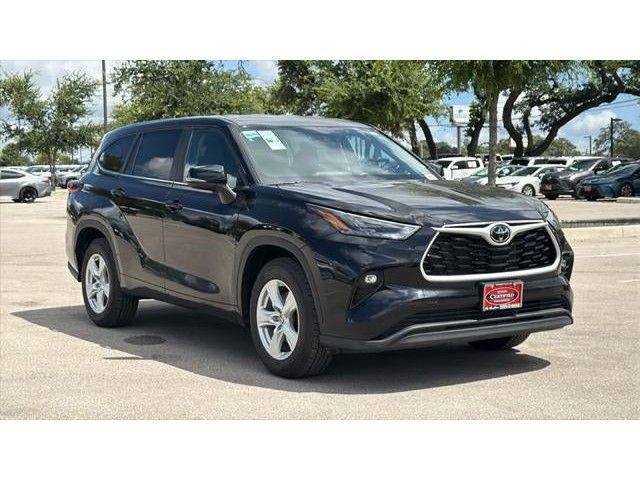 2025 Toyota Highlander LE