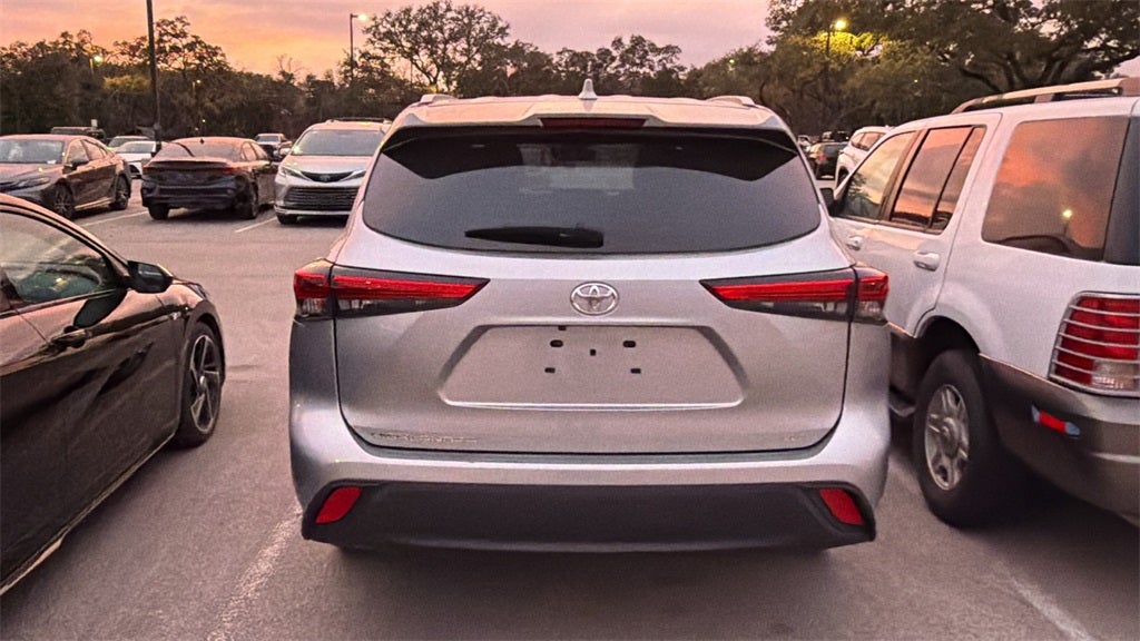 2023 Toyota Highlander XLE
