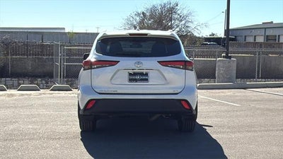 2023 Toyota Highlander XLE