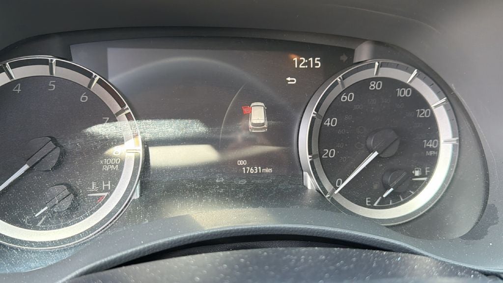 2025 Toyota Highlander LE