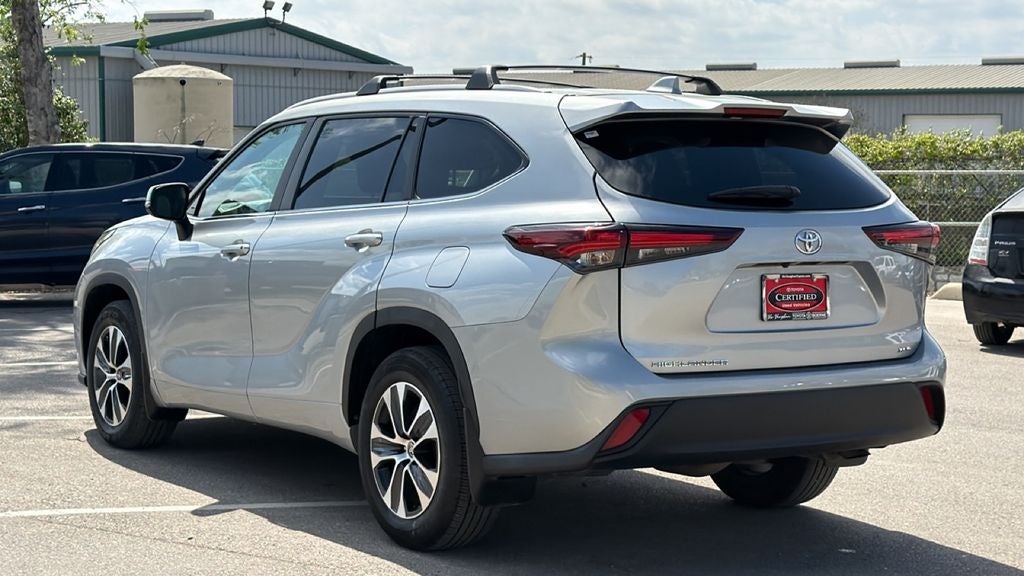 2024 Toyota Highlander XLE