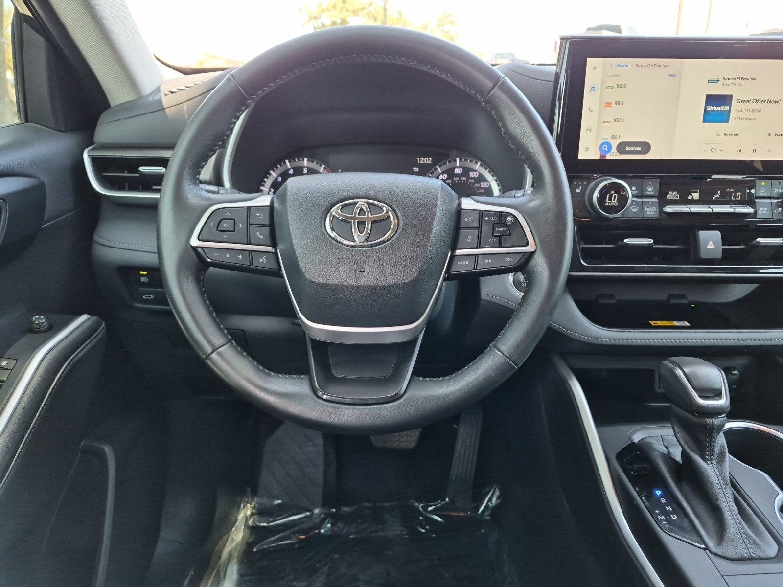 2023 Toyota Highlander XLE