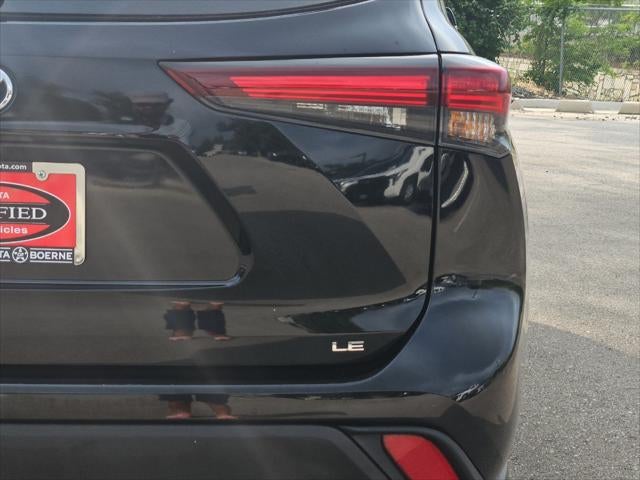 2025 Toyota Highlander LE - Photo 52