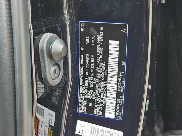 2025 Toyota Highlander LE - Photo 54