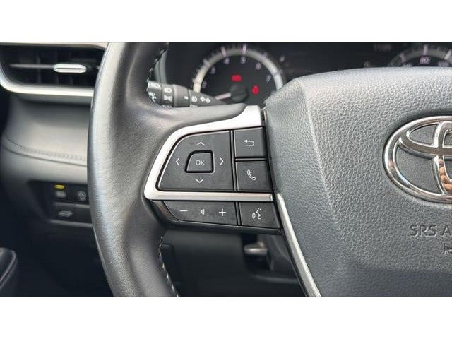 2025 Toyota Highlander LE