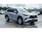 2025 Toyota Highlander LE