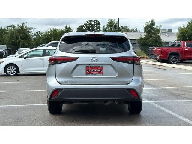 2025 Toyota Highlander LE