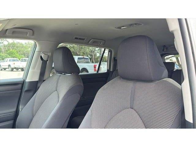 2025 Toyota Highlander LE
