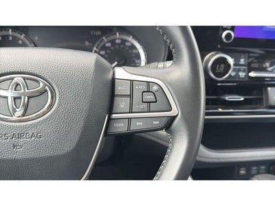 2025 Toyota Highlander LE