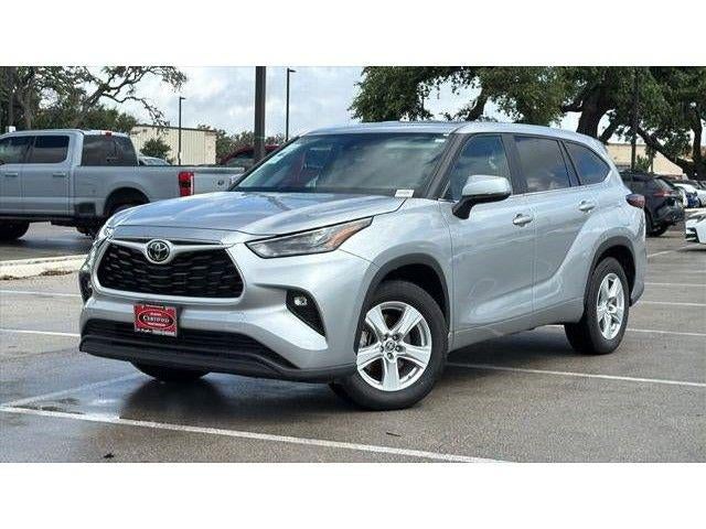 2025 Toyota Highlander LE