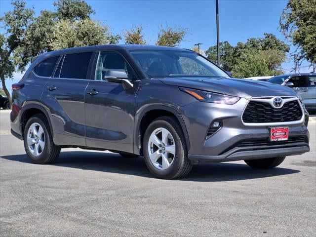 2025 Toyota Highlander LE