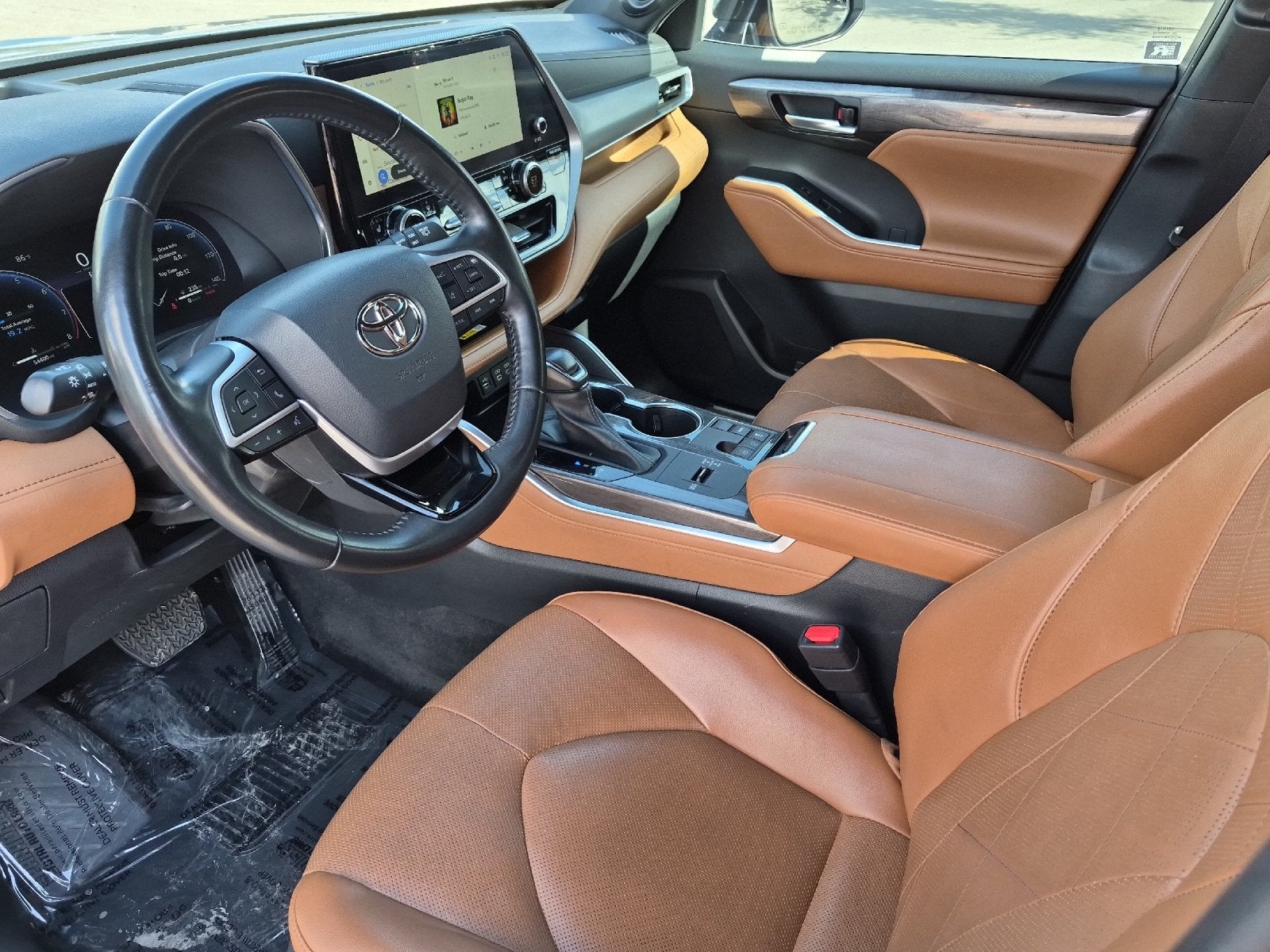 2023 Toyota Highlander Platinum