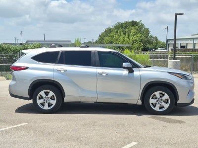 2023 Toyota Highlander LE