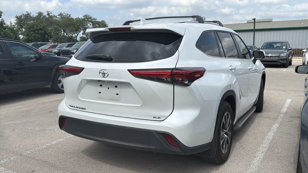 2023 Toyota Highlander XLE