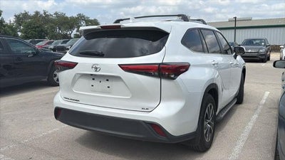2023 Toyota Highlander XLE