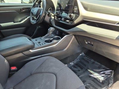 2023 Toyota Highlander LE