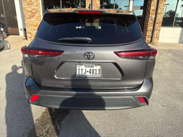 2023 Toyota Highlander LE
