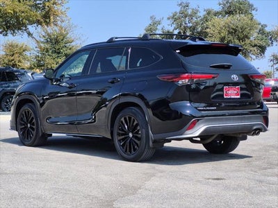 2024 Toyota Highlander XSE