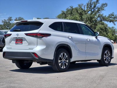 2026 Toyota Highlander XLE