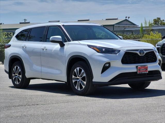 2026 Toyota Highlander XLE
