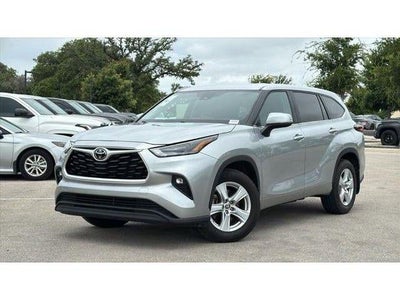 2024 Toyota Highlander LE