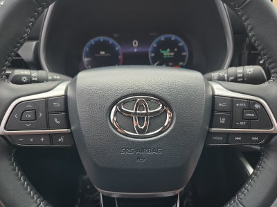 2026 Toyota Highlander XSE