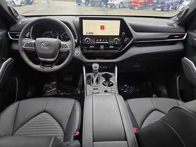 2026 Toyota Highlander XSE