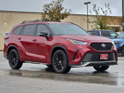 2026 Toyota Highlander XSE