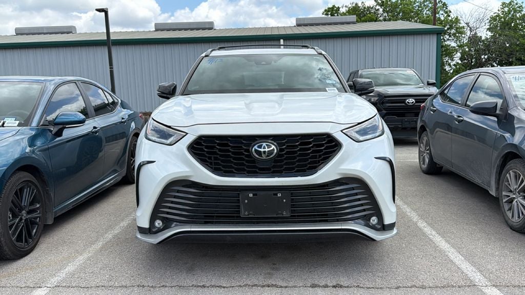 2023 Toyota Highlander XSE
