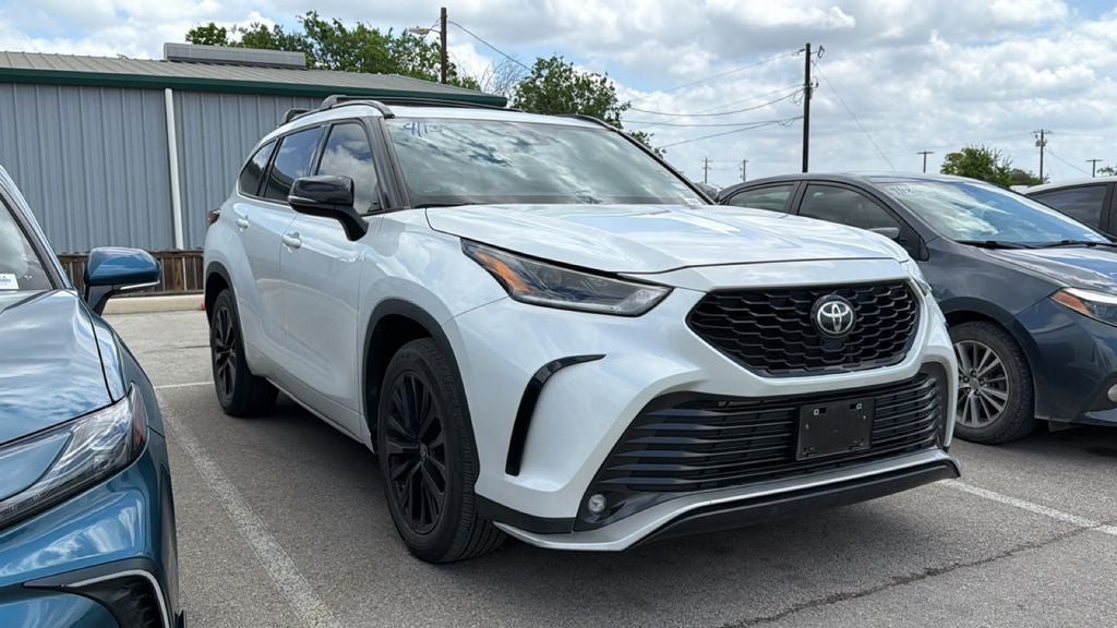 2023 Toyota Highlander XSE