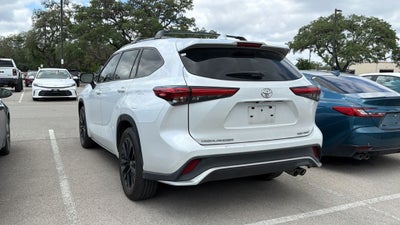 2023 Toyota Highlander XSE