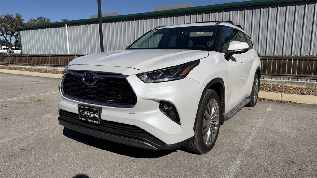 2025 Toyota Highlander Platinum