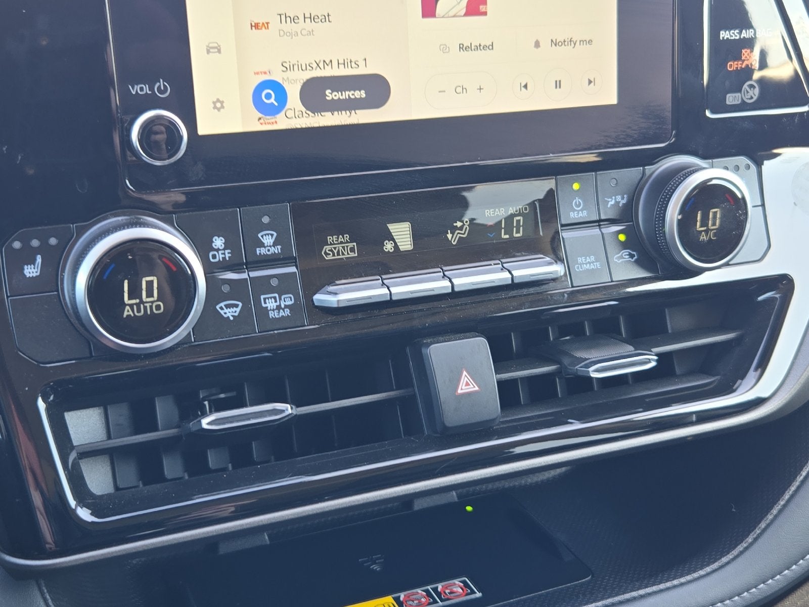2025 Toyota Highlander XLE
