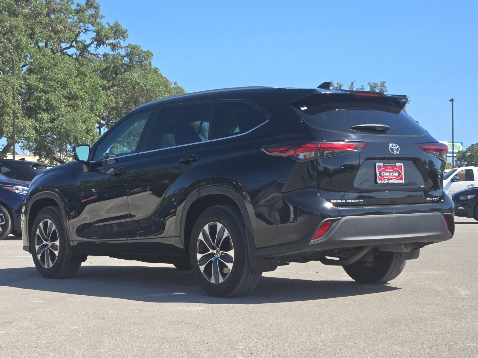 2025 Toyota Highlander XLE
