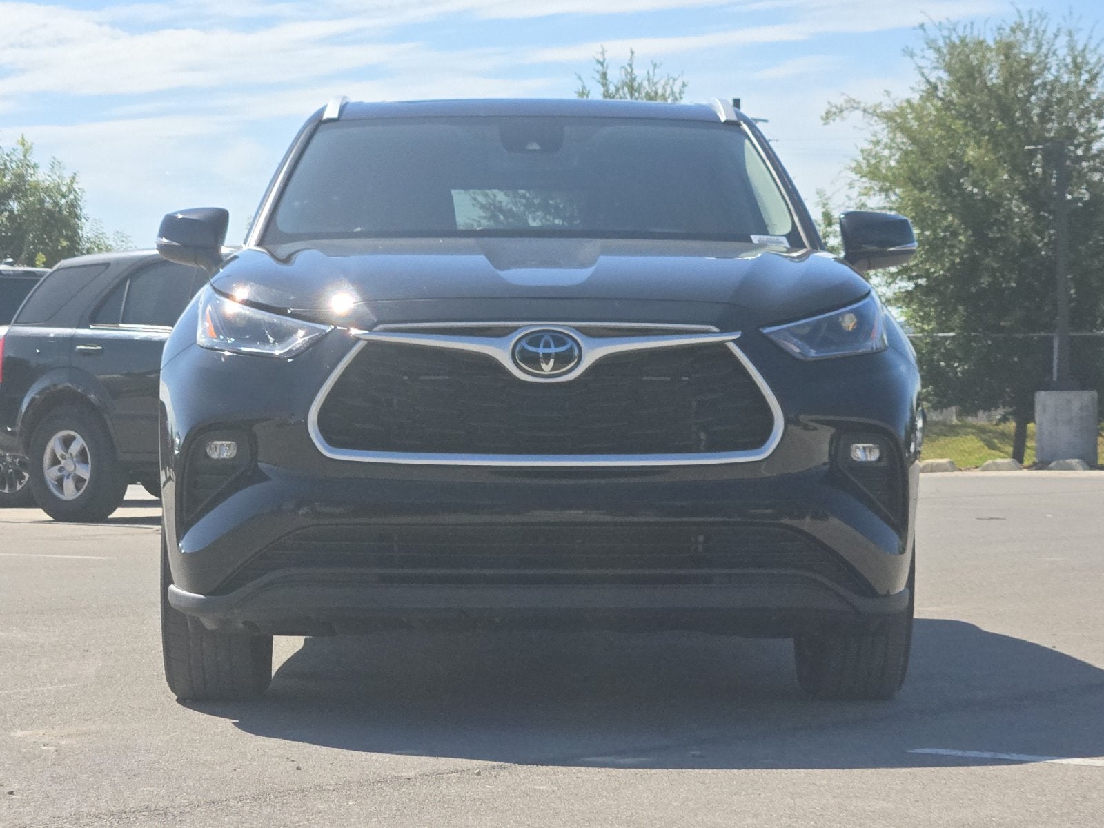 2025 Toyota Highlander XLE