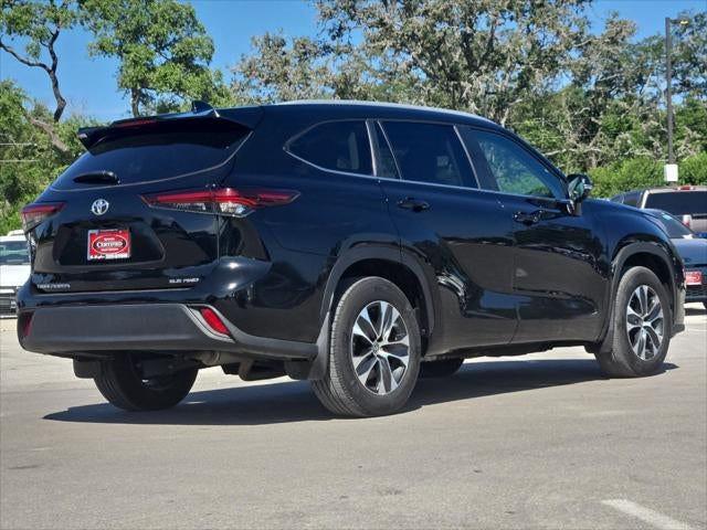 2025 Toyota Highlander XLE