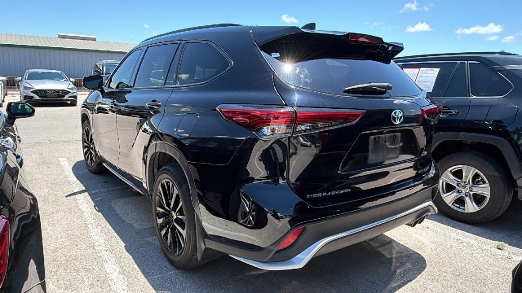 2023 Toyota Highlander XSE