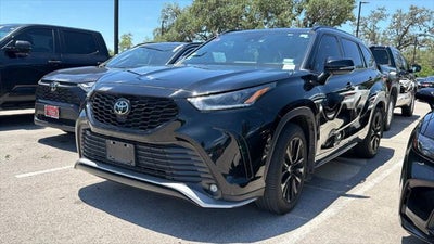 2023 Toyota Highlander XSE