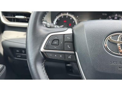 2025 Toyota Highlander LE