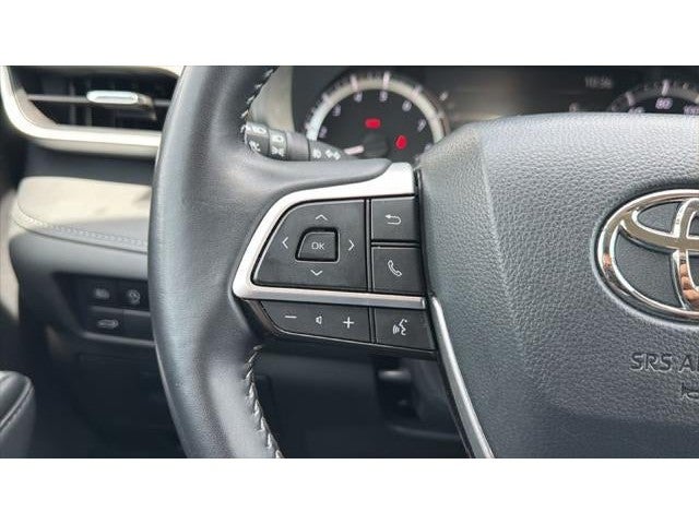 2025 Toyota Highlander LE