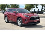 2025 Toyota Highlander LE