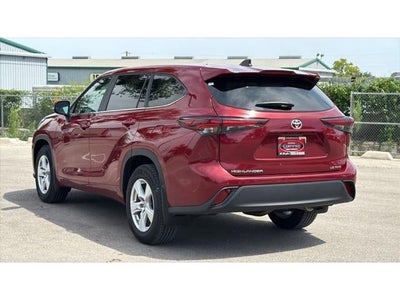 2025 Toyota Highlander LE