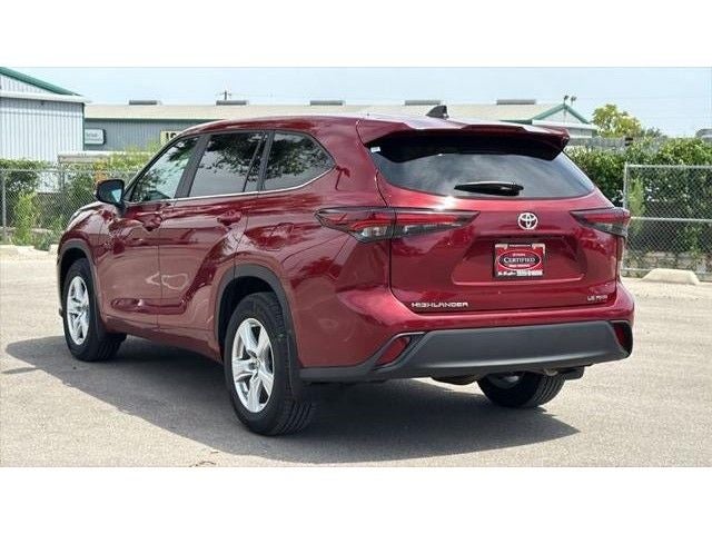 2025 Toyota Highlander LE